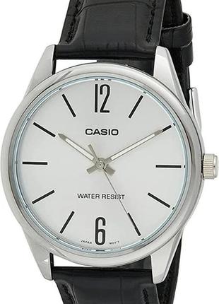 Жіночі годинники casio ltp-v005l-7budf, срібні з чорним ремінцем