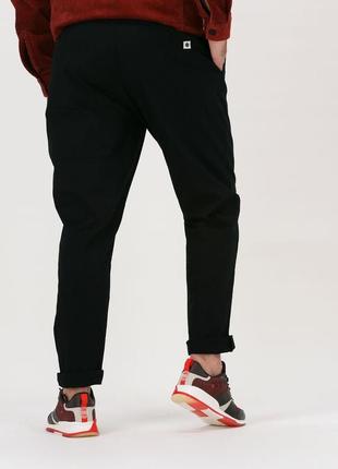 Черные хлопковые новые плиссированные брюки chino akjulius anerkjendt