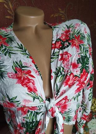 Літня блуза топ з квітковим принтом від primark2 фото