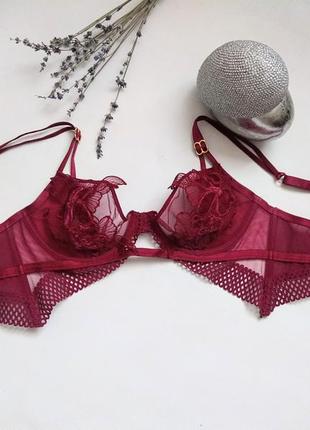 Бюстгальтер ann summers зі спокусливою квітковою аплікацією в бордово-червоному кольорі5 фото