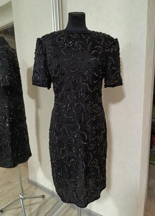Платье платье 👗 вечернее с лелетками винтаж с подплечниками и пайетками из шелка1 фото