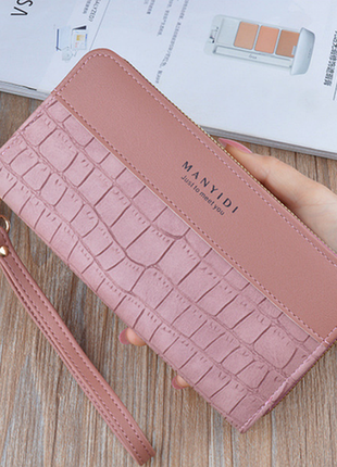 Жіночий гаманець клатч на 2 відділи з ручкою модний та місткий темно-рожевий