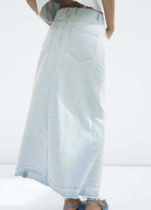 Трендовая джинсовая юбка с разрезом zara5 фото