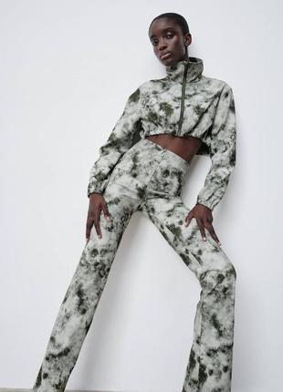 Легінси тай-дай з принтом zara