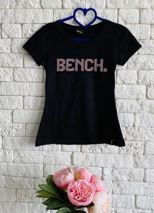 Чёрная футболка bench10 фото