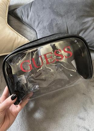 Большая косметичка guess. оригинал2 фото