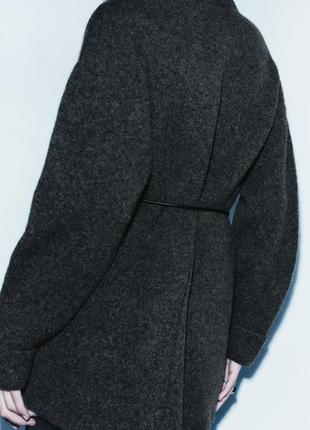 Коротке трикотажне пальто zara з паском4 фото