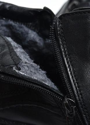 Черевики чоловічі зимові на хутрі чорного кольору зимові черевики на платформі розпродажу5 фото