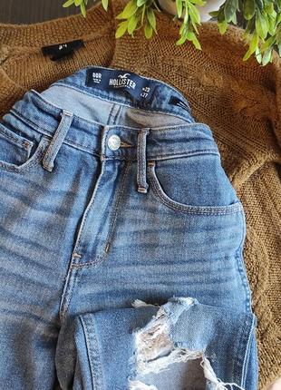 Рвані джинси у вінтажному стилі , мом від hollister5 фото