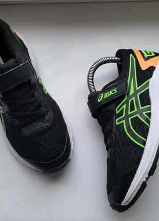 Підліткові весняні кросівки 

asics gt-1000