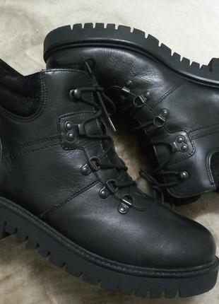 Ботинки.сапожки осень-весна кожа жен. 41-42р.clarks индии