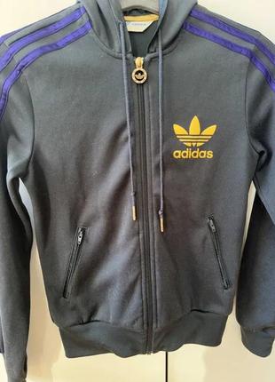 Жіноча кофта олімпійка adidas1 фото