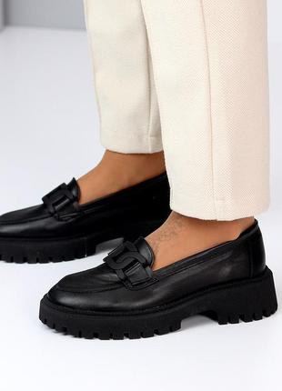Ділові жіночі туфлі, лофери шкіряні, на венському широкому ребристому каблучку 36,37,38,39,40