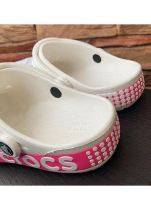 Крокс баябенд белые crocs bayaband logo motion clog white10 фото