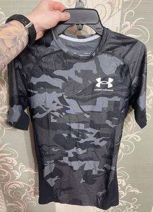 Нова термо футболка under armour