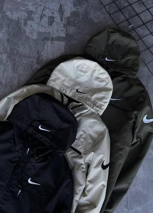 Новинка 🔥😍вітровка nike / найк 💣🔥додай собі стилю цієї весни 😍🥰висока якість матеріалу 💯👌є в трьох кольорах 😍сезон :весна - осінь🥰3 фото