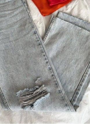 Трендові джинси труби жіночі зара zara стильні вільного крою з потертостями10 фото