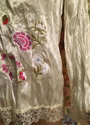 Стильная нюдовая жатая блуза кофта с вышивкой в бельевом стиле s, 443 фото