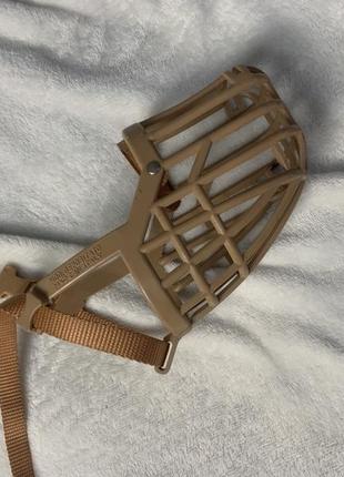 Намордник пластик имталия l