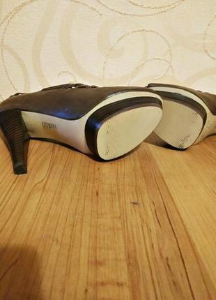 Стильні туфлі на високих підборах унікального британського бренду asos3 фото