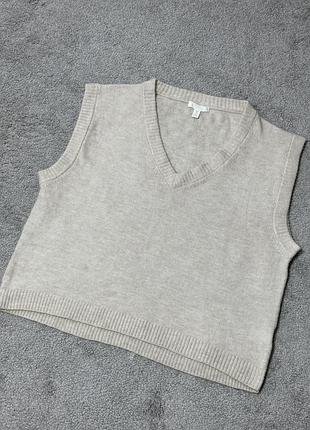 Тепла бежева оверсайз жилетка h&m, пісочна базова безрукавка