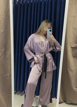 Легкие летние женские костюмы