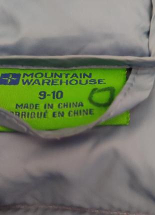 Яркая куртка от mountain warehouse.4 фото