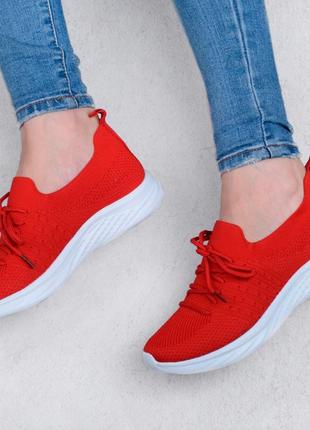Стильные красные кроссовки из текстиля сетка летние дышащие модные кроссы кеды3 фото