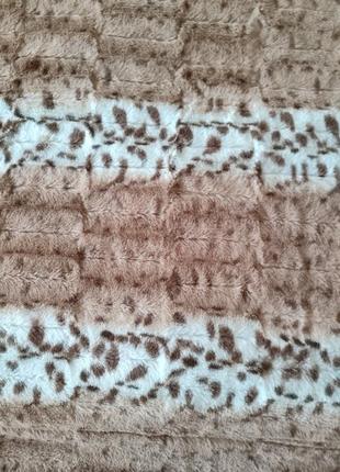 Беж коричневое двухстороннее покрывало плед тигровый комбинированный рельефное 220*2403 фото