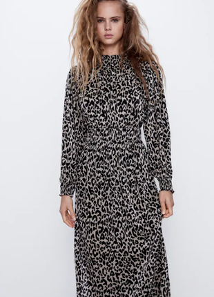 Роскошное платье плиссе в леопардовый принт zara3 фото