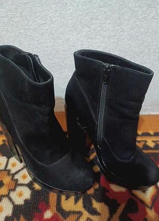 Осенние полуботинки на каблуке