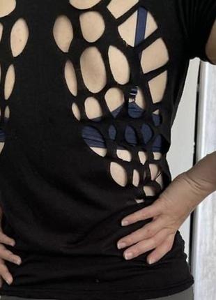 Стильная полупрозрачная легкая черная футболка с крыльями -дирками м подарок