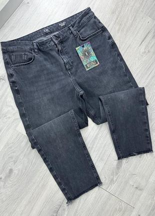 Джинсы с необработанным низом c&a