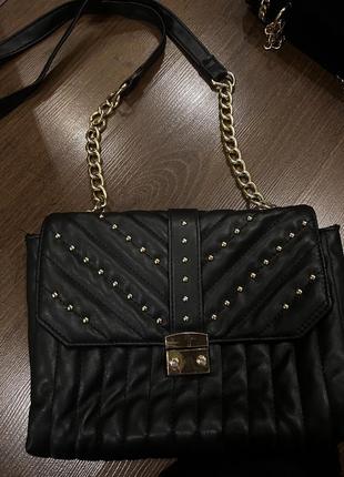 Жіноча сумочка