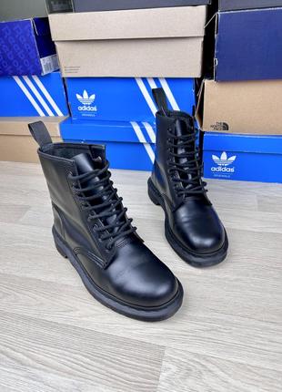 Ботинки мужские кожаные черные dr. martens 1460 mono 40 р.