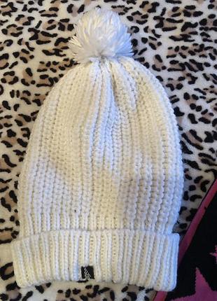 Шапочки и шарфик - одной лотом