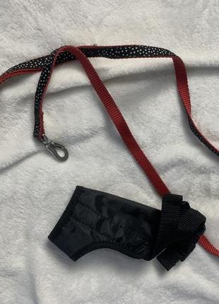 Намордник размер s и поводки короткие