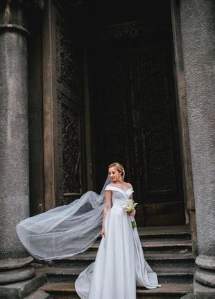 Весільна сукня +фата+чохол у подарунок 🎁1 фото
