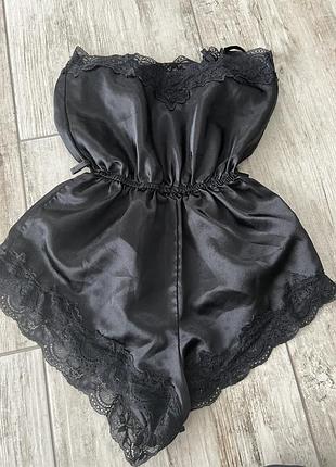 Нижня білизна