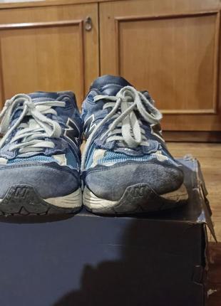 New balance 2002r