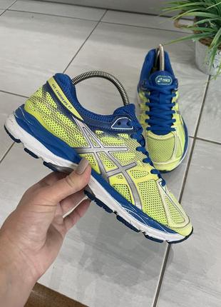 Кроссовки asics 35,5 р.