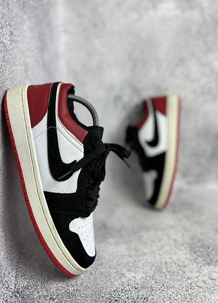 Кроссовки air jordan 1 retro low black toe / кроссовки jordan