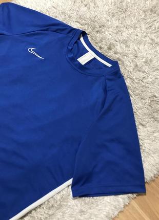 Футболка nike dri fit