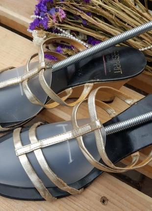 Босоножки сандалии на танкетке золотистые esprit8 фото