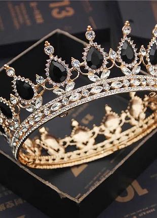 Корона кругла на голову торт для торта золота з чорним камінням черная чорна