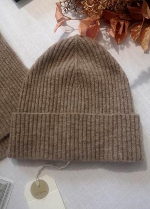 Basic capparel, італійський, комплект, набор, шапка і манішка, шерсть,4 фото