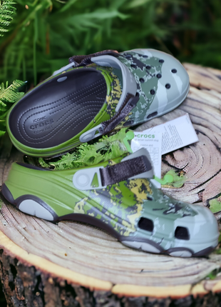 Crocs classic all-terrain clog - camo graphics
розмір  м9w11-42/43-27cm1 фото