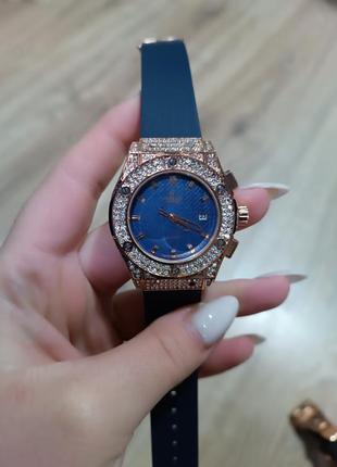 Женские наручные часы hublot big bang ladies4 фото