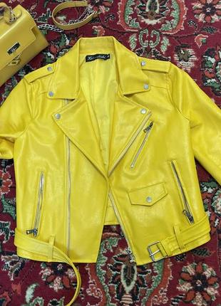Куртка косуха жовтого кольору4 фото
