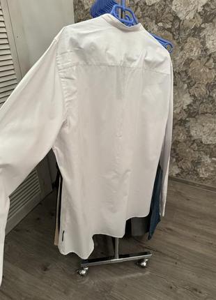 Класична біла сорочка без коміра стійкою рубчик french connection7 фото